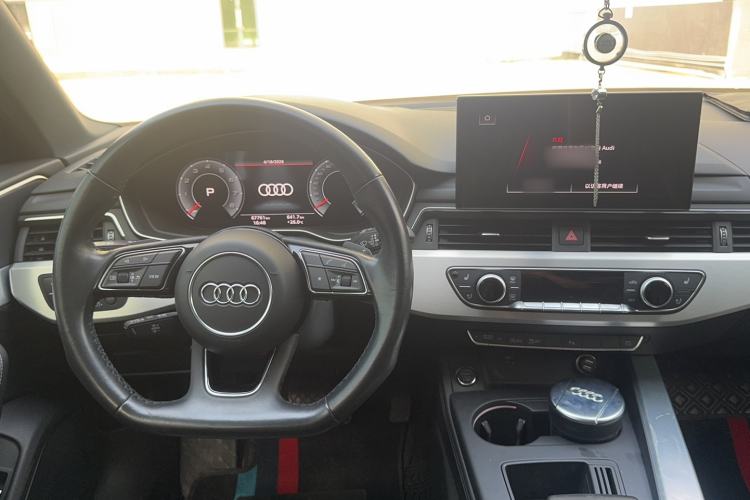 Used Audi A4L 2020 40 TFSI Luxury Dynamic Model
