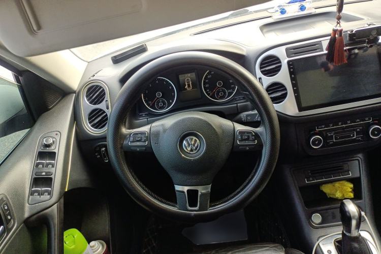 Used Volkswagen Tiguan 2012 1.8TSI Automatic All-Wheel Drive Elite Edition Steering Wheel