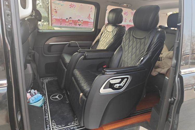 Used Mercedes-Benz V-Class 2021 V 260 Avantgarde Edition