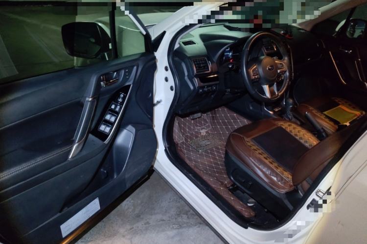 Used Subaru Forester 2016 2.5i Luxury Navigation Edition Driver Seat