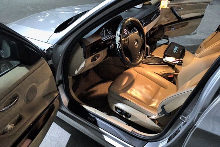 Used BMW 3 Series 2011 320i Sport Edition Driver Seat