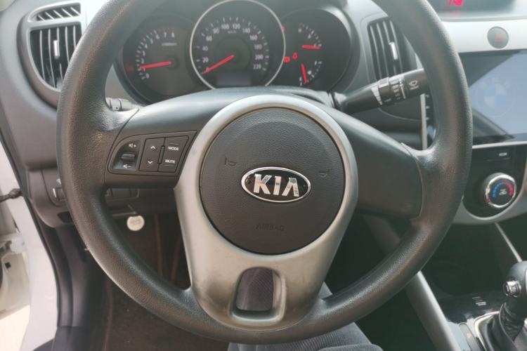 Used Kia Forte 2014 1.6L AT GL
