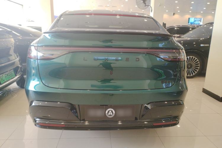 Used Hima Luxeed R7 2026 Model Range-Extending Max+ Rear