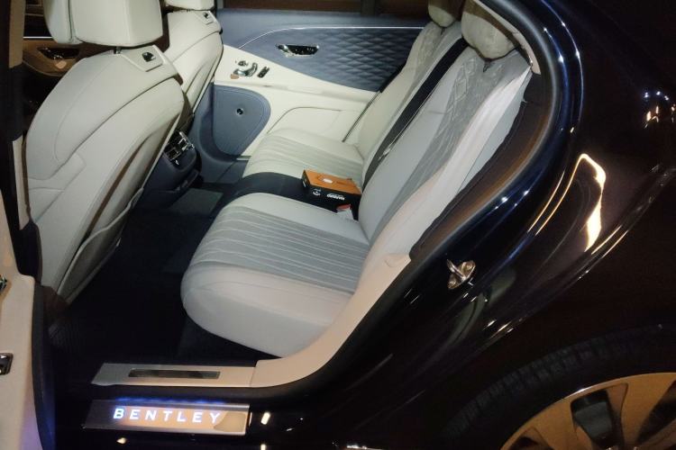 Used Bentley Flying Spur 2021 4.0T V8 Standard Edition
