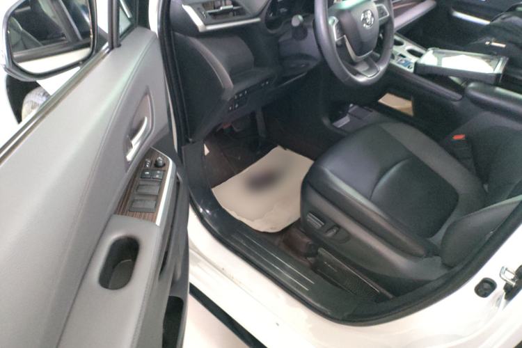 Used Toyota SIENNA 2024 2.5L Hybrid Four-Wheel Drive Luxury Edition