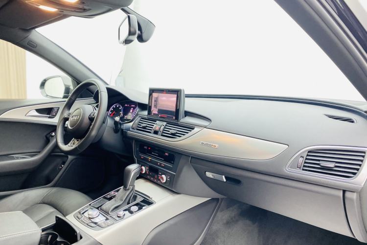 Used Audi A6L 2018 30th Anniversary Edition 45 TFSI quattro Sport model
