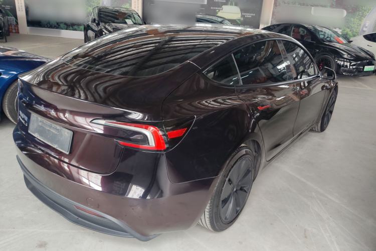 Used Tesla Model 3 2023 Rear-Wheel-Drive Version