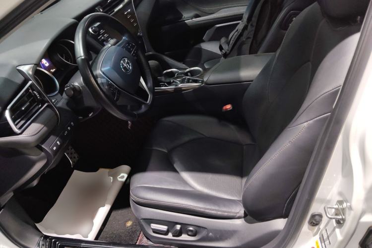 Used Toyota Camry 2018 2.5G Luxury Edition
