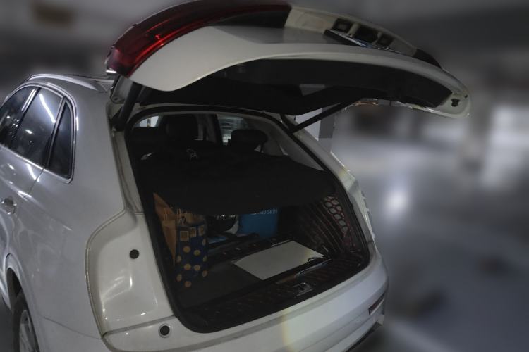 Used Audi Q3 2018 30th Anniversary Edition 30 TFSI Fashion Model Trunk