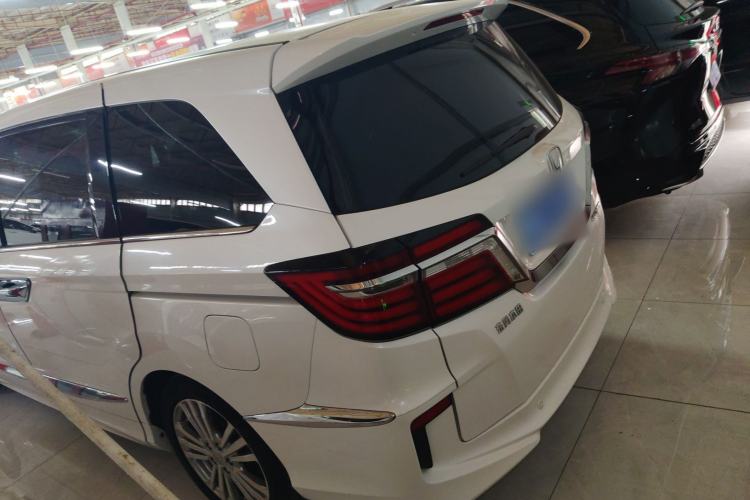 Used Honda Elysion 2016 2.4L Style Edition Rear Left 45 Deg