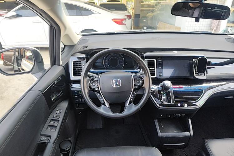 Used Honda Elysion 2019 2.0L Hybrid Luxury Edition
