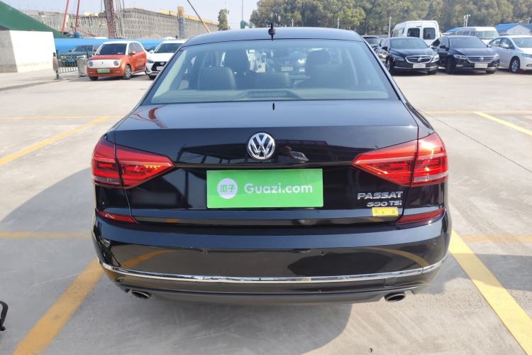 Used Volkswagen Passat 2016 330TSI DSG Luxury Edition