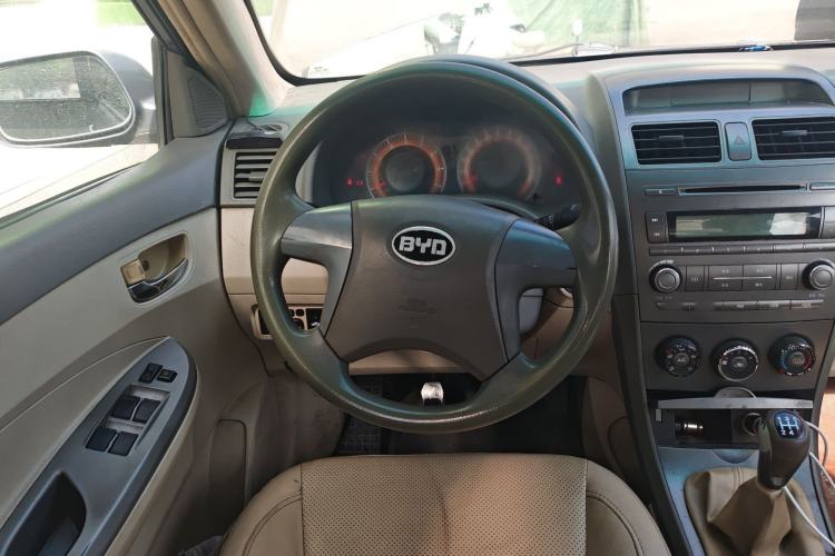 Used BYD L3 2012 1.5L Manual Comfort Edition Steering Wheel