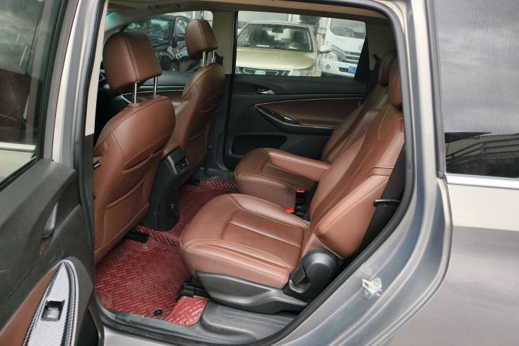 Used Buick GL6 2019 18T 6-Seater Connected Luxury Version China V Standard