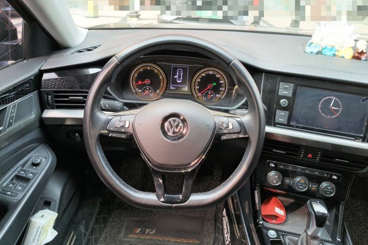 Used Volkswagen Passat 2019 330TSI Elite Edition China VI
