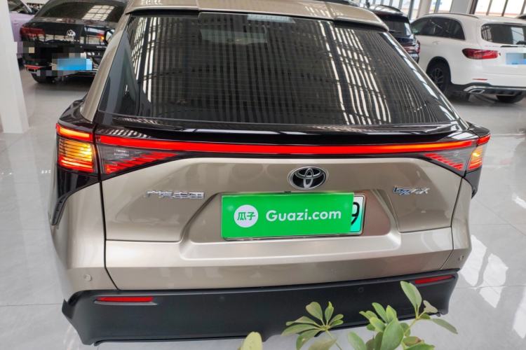 Used Toyota GAC bZ4X 2022 Long-Range Pro Exterior 4