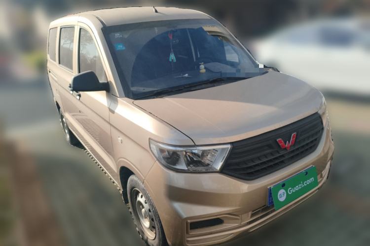 Used Wuling Hongguang V 2019 1.5L Jingqu Version China VI LAR
