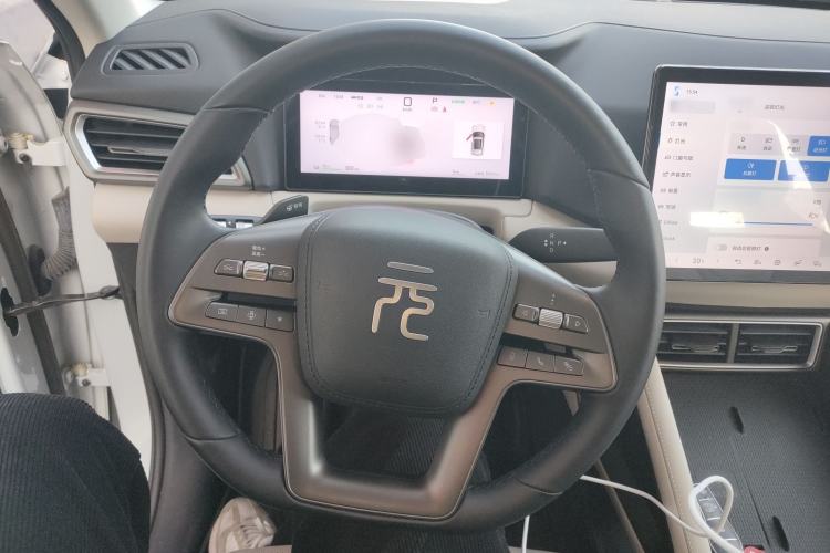 Used BYD Yuan UP 2025 Intelligent Driving Version 401 km Leading Edition