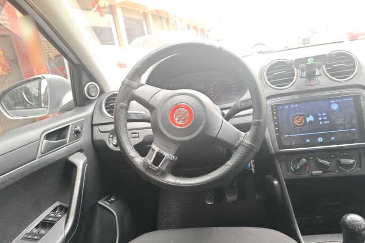 Used Volkswagen Jetta 2015 Value Edition 1.6L Manual Fashionable Style