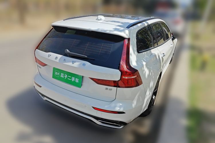 Used Volvo V60 2021 B5 Zhiyuan Sport Edition Rear Right 45 Deg