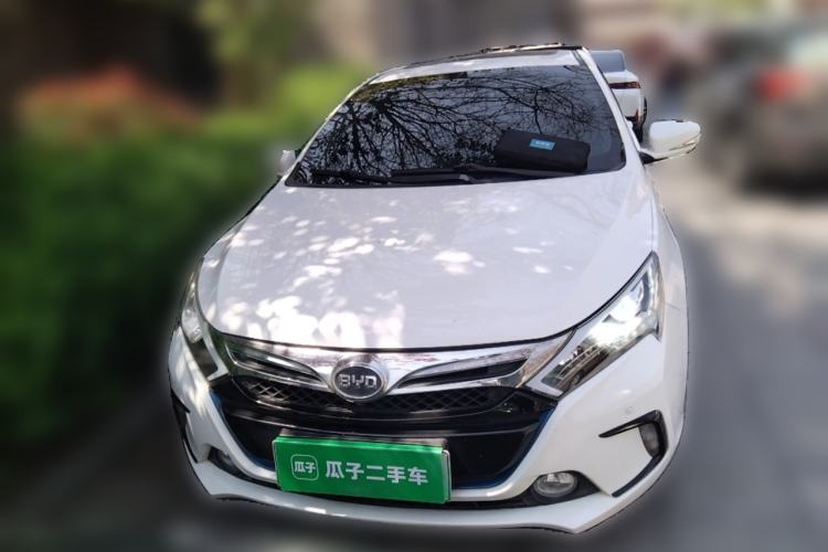 Used BYD Qin New Energy 2014 1.5T Flagship Model Front