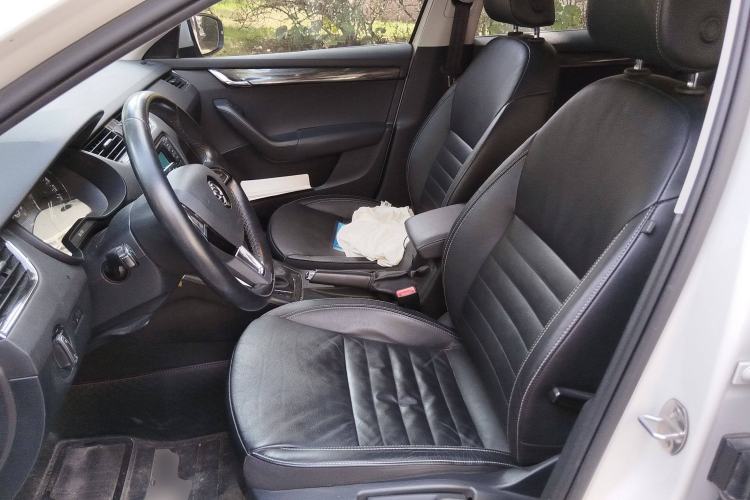 Used Skoda Octavia 2016 1.6L Automatic Smart Drive Edition