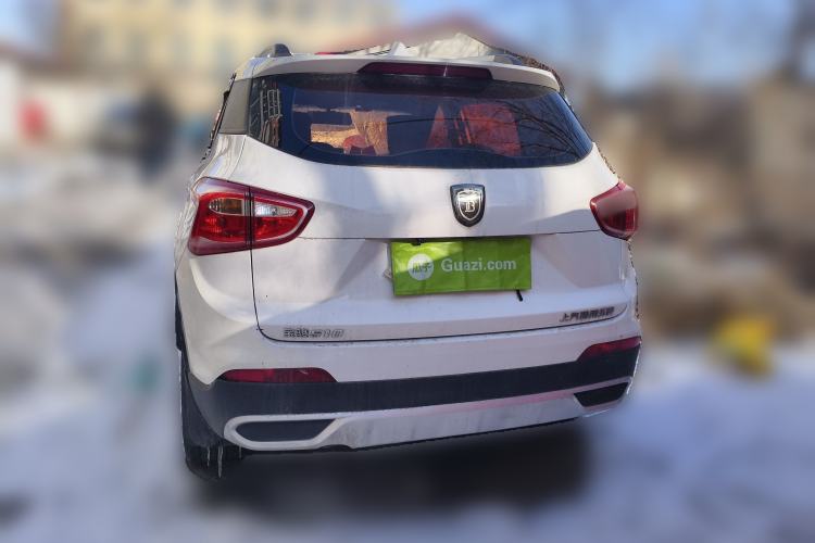 Used Baojun 510 2017 1.5L manual Comfort trim