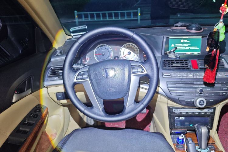 Used Honda Accord 2012 2.0L SE