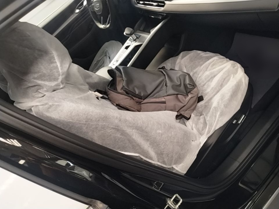 Geely Auto Preface 2025 Dongfang Yao 1.5TD Kunlun Edition — снимка 19