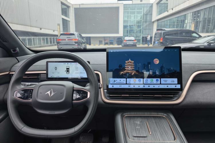 Used Dongfeng eπ eπ008 2024 636Max All-Electric Version 6 Seats