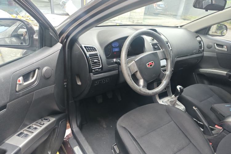 Used Geely Auto Classic Emgrand 2013 Hatchback 1.5L Manual Entry-Level Model Driver Seat