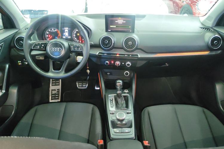 Used Audi Q2L 2018 35 TFSI Launch Exclusive Edition China V