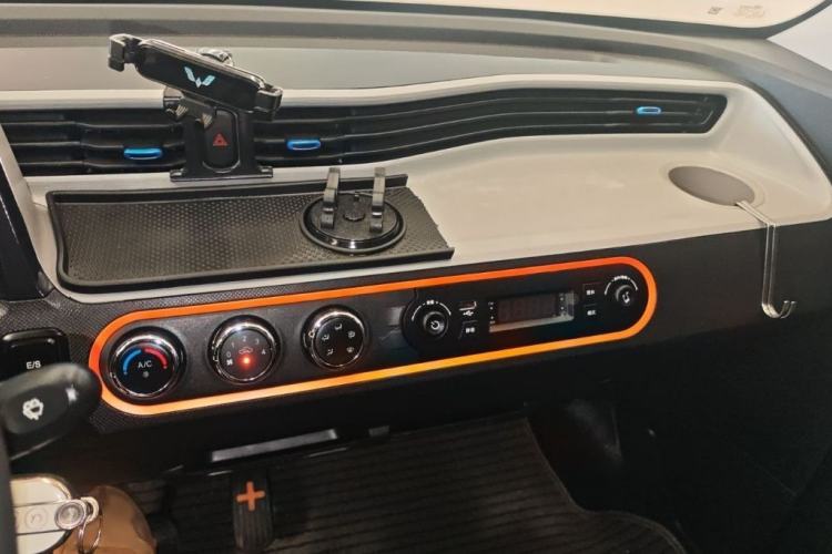 Used Wuling Hongguang MINIEV 2022 Enjoy Edition Lithium Iron Phosphate Interior 3