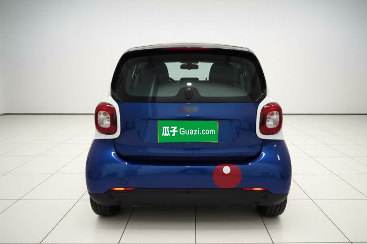 Used smart fortwo 2015 1.0L 52 kW Hardtop Passion Edition Exterior 4