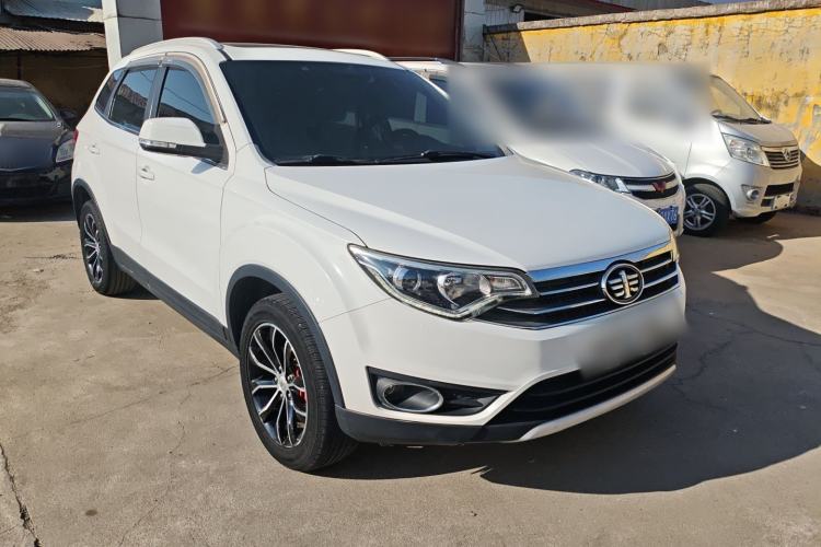 Used FAW Senya R7 2016 1.6L Manual Smart Version