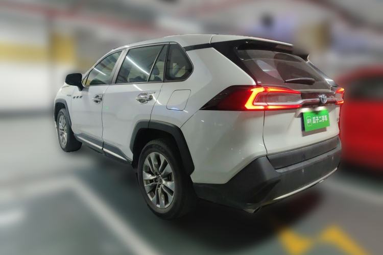 Used Toyota Wildlander 2022 Dual-Engine 2.5L E-CVT Two-Wheel Drive Luxury PLUS Edition
