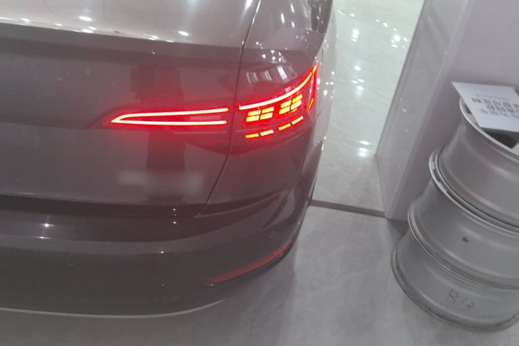 Used Volkswagen Sagitar 2021 280TSI DSG Excellence Edition Exterior 3