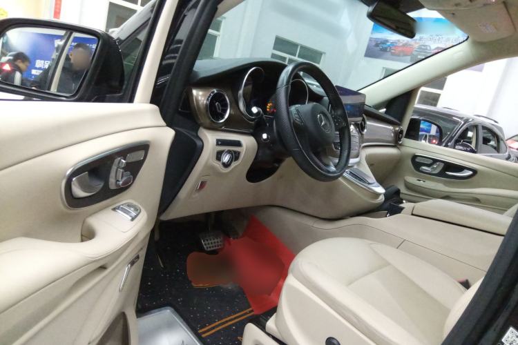 Used Mercedes-Benz V-Class 2021 V 260 Prestige Edition