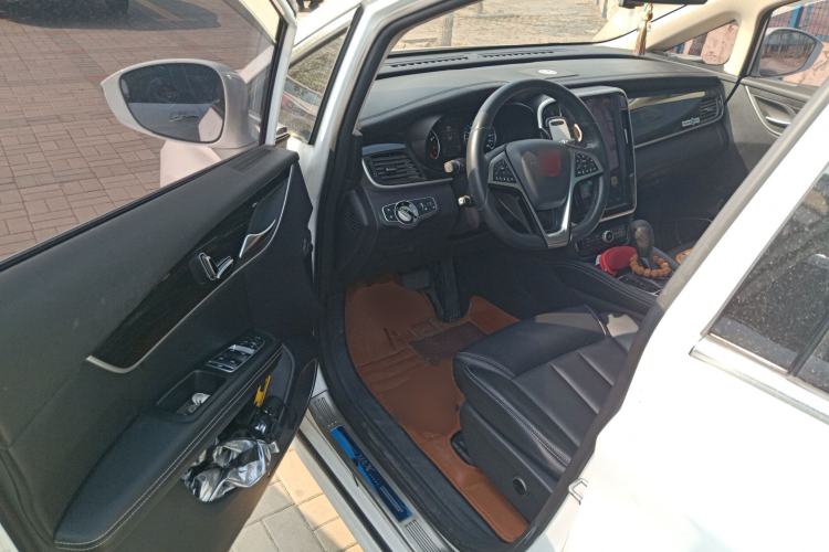 Used BYD Song MAX 2017 1.5T Automatic Smart Connect Prestige 7-Seater Driver Seat