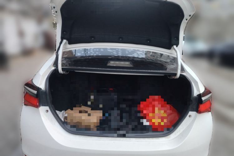 Used Toyota Corolla 2016 Dual-Engine 1.8L E-CVT Pioneer Edition Trunk