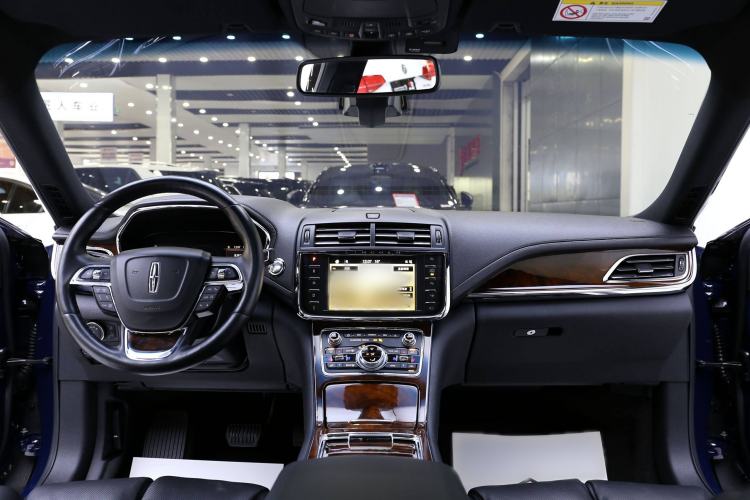 Used Lincoln Continental 2019 2.0T Two-Wheel Drive Prestige Version China VI Standard
