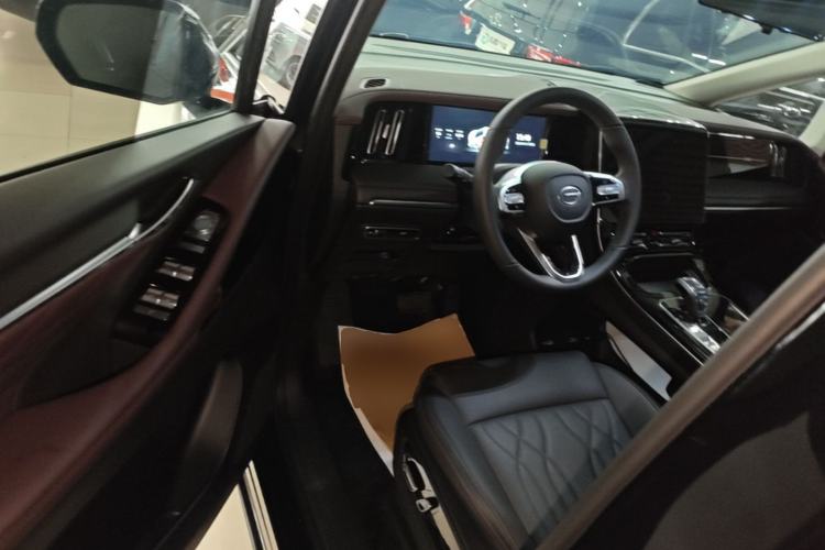 Used GAC Trumpchi M8 2024 Master Series 400T Prestige Edition
