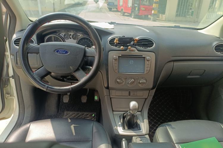 Used Ford Focus 2013 Hatchback Classic 1.8L Manual Base Model
