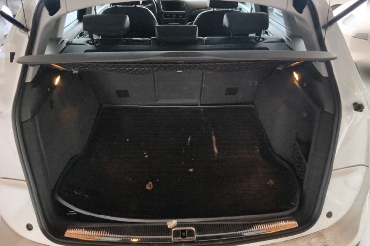 Used Audi Q5 2013 40 TFSI Comfort Edition Trunk