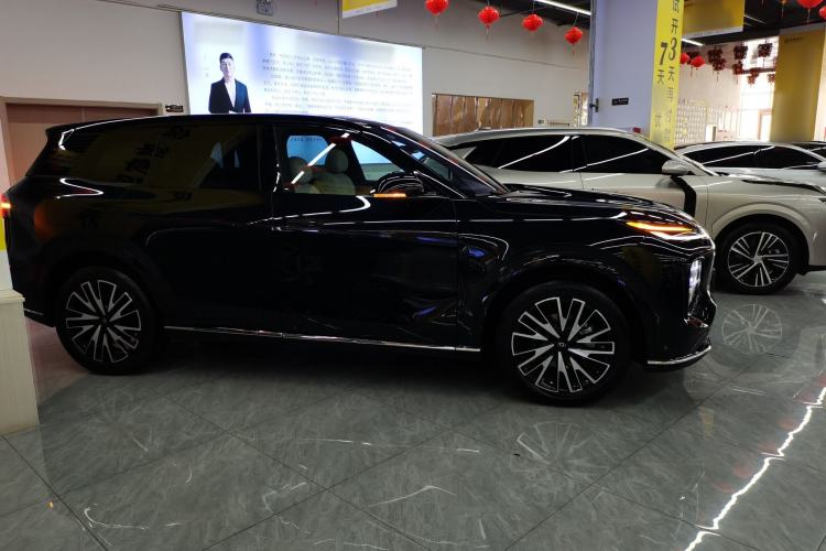 Used CHANGAN NEVO Q07 2025 215 Prestige Edition