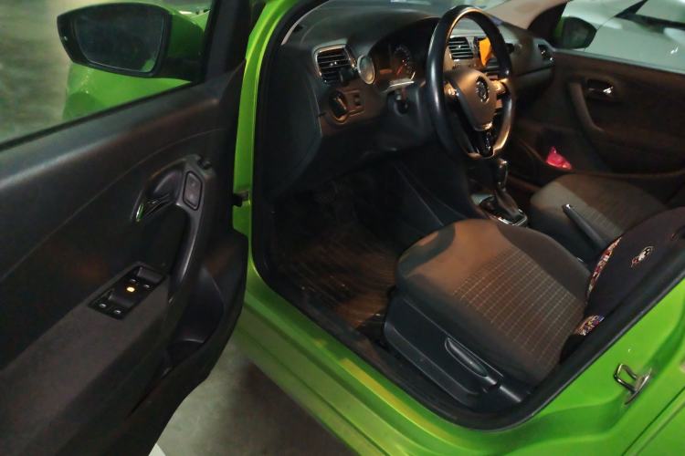 Used Volkswagen Polo 2018 1.5L Automatic Enjoyment Model