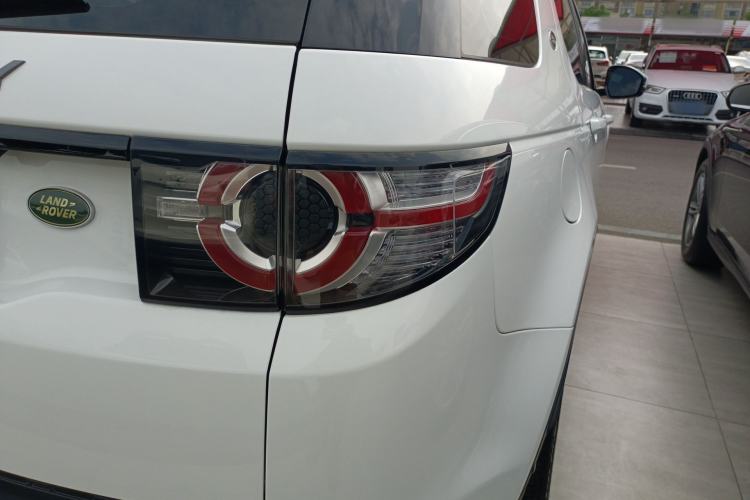Used Land Rover Discovery Sport 2019 240 PS SE Version China VI Standard Right Rear Taillight