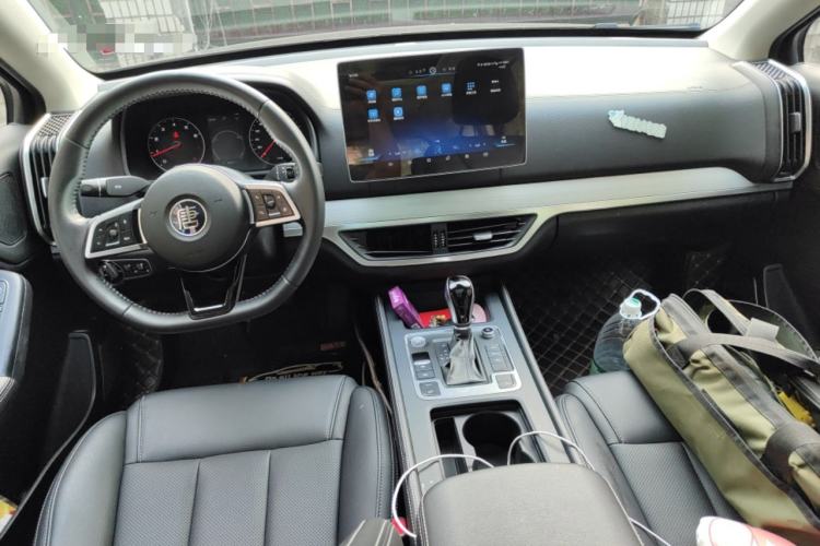 Used BYD Tang 2018 2.0T Automatic Smart Connect Prestige 7-Seater China V Standard Center Console