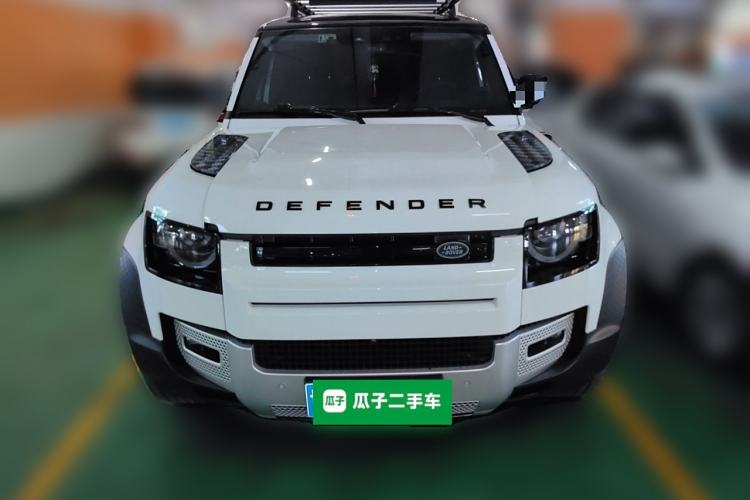 Used Land Rover Defender 2023 Facelift 110 3.0T P400 Dark Edition
