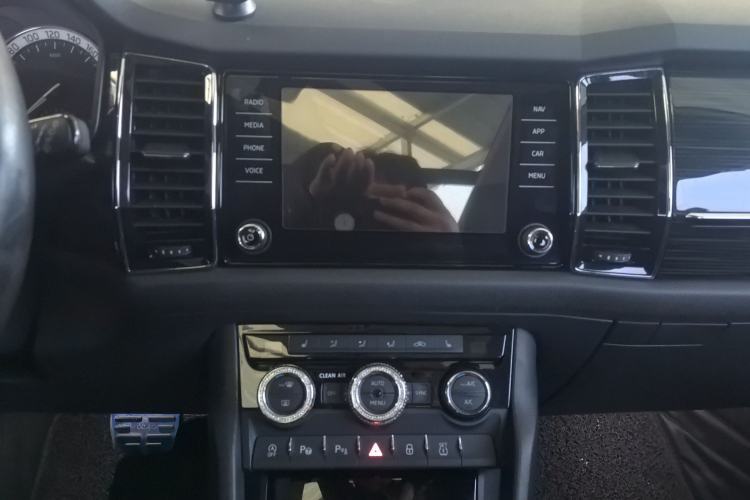 Used Skoda Kodiaq 2018 Restyled TSI330 7-Seater Two-Wheel Drive Luxury Tech Edition
